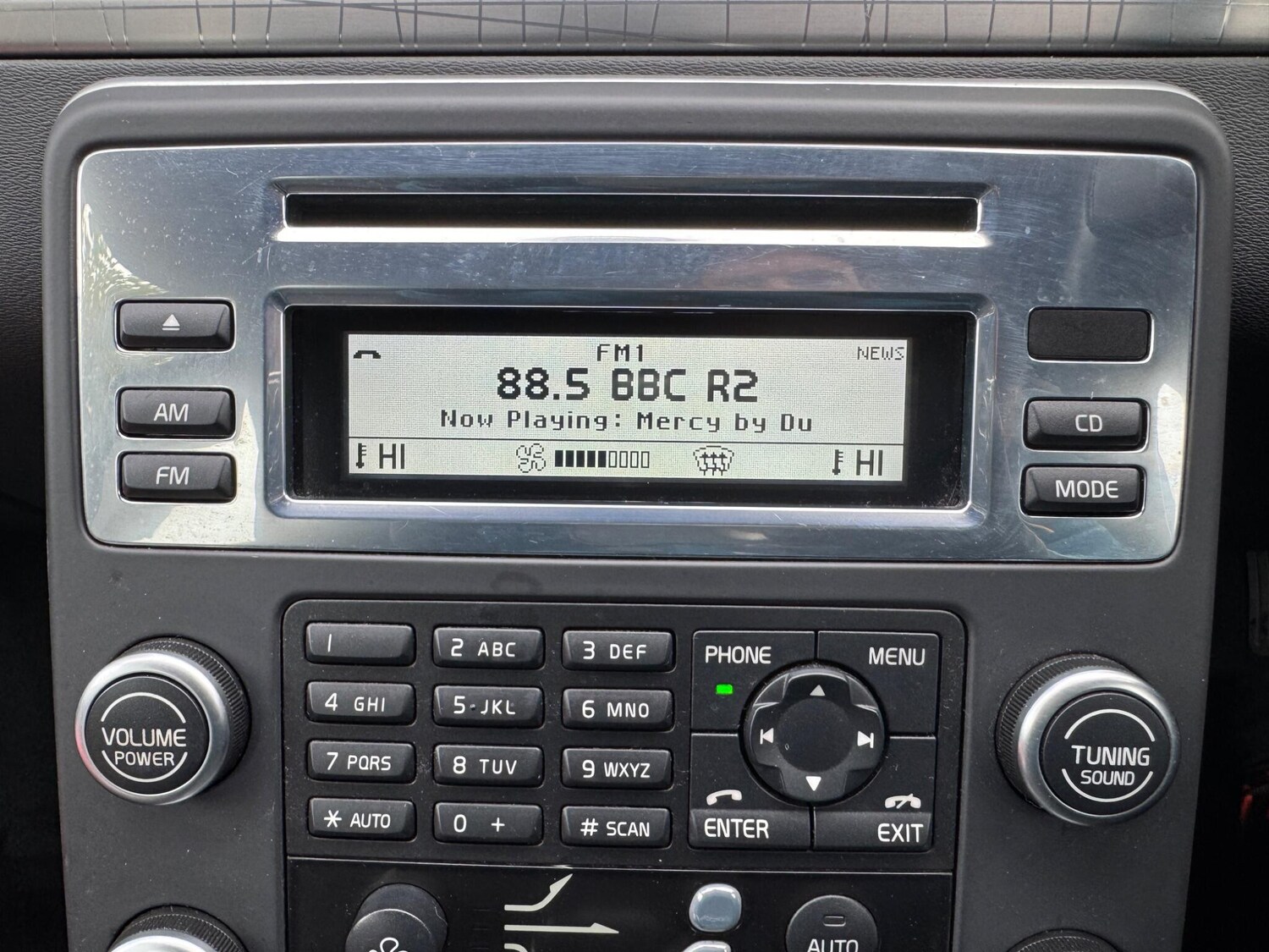 Used Volvo XC70 2011 for sale - 78224420: Photo 22