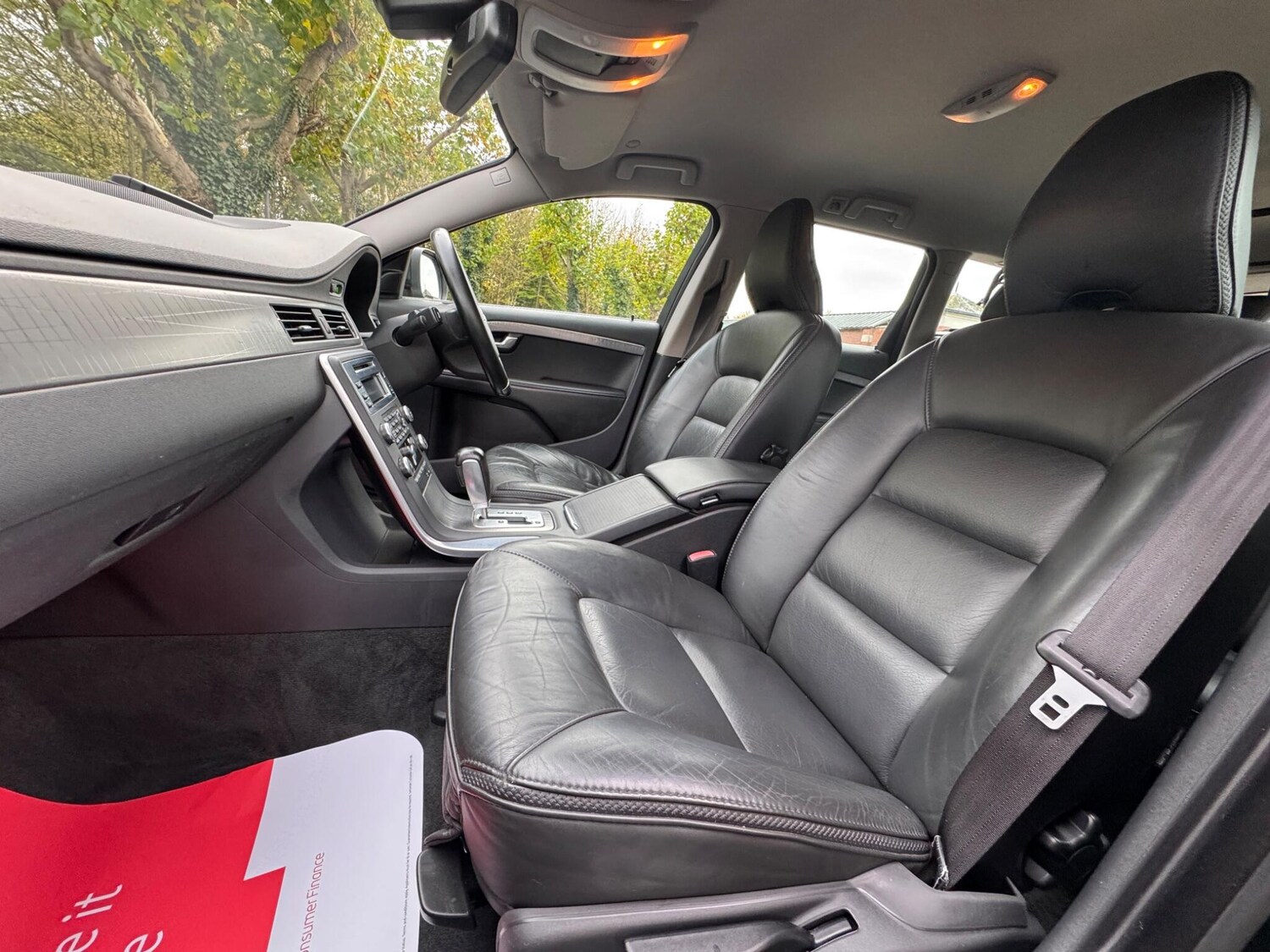 Used Volvo XC70 2011 for sale - 78224420: Photo 27