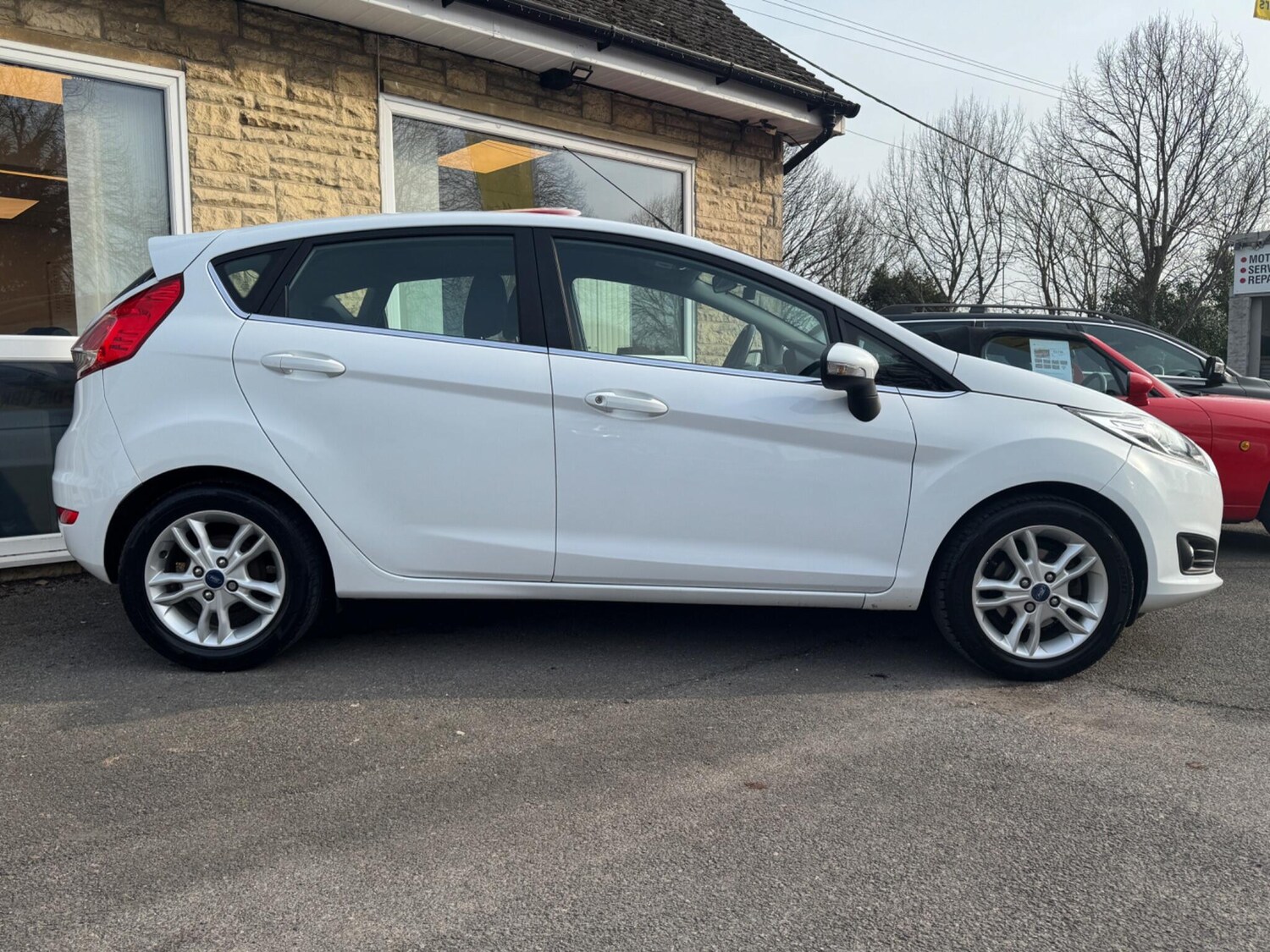 Used Ford Fiesta 2016 for sale - 78224410: Photo 4