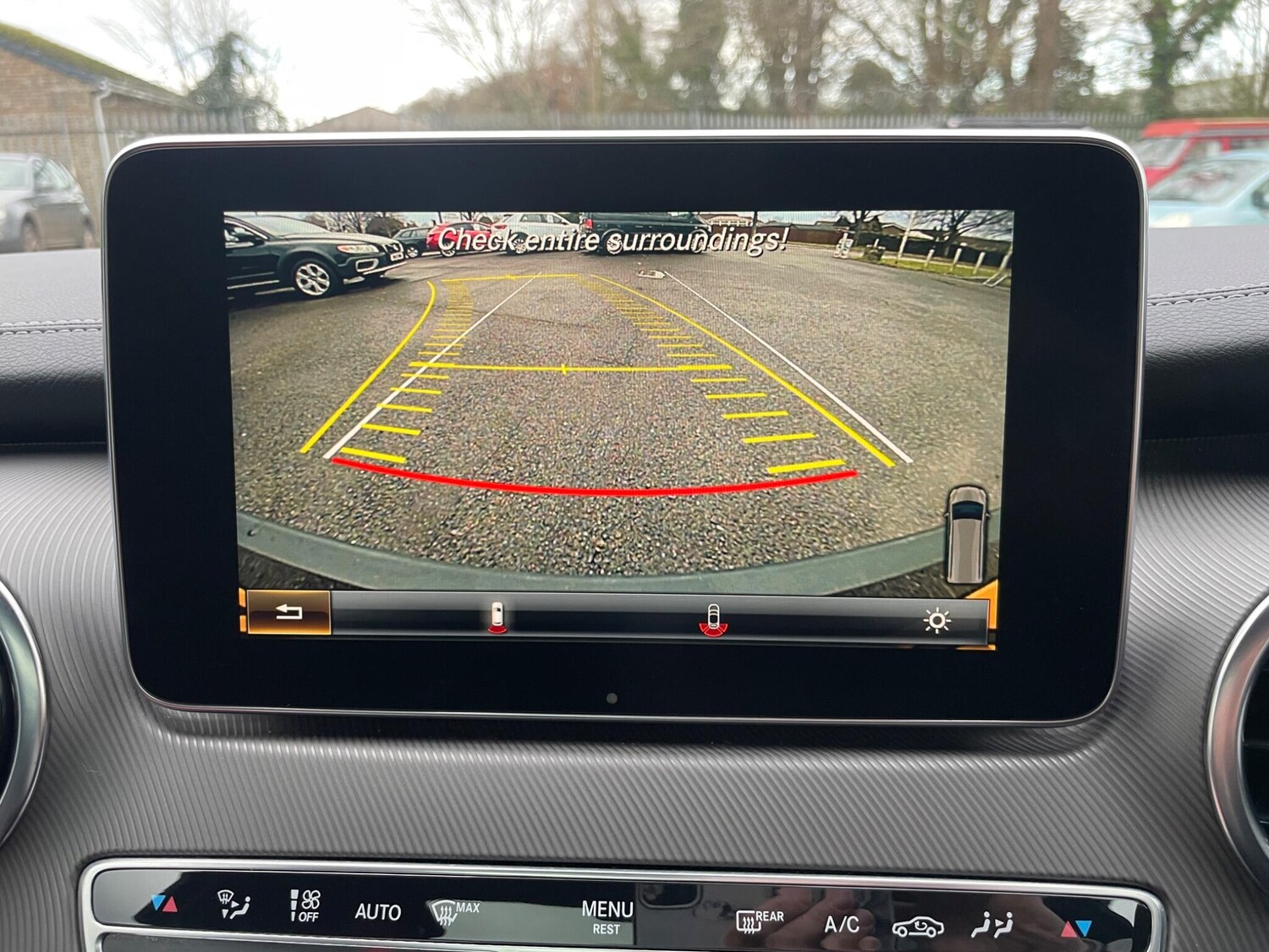 Used Mercedes-Benz V-Class 2018 for sale - 78224430: Photo 22