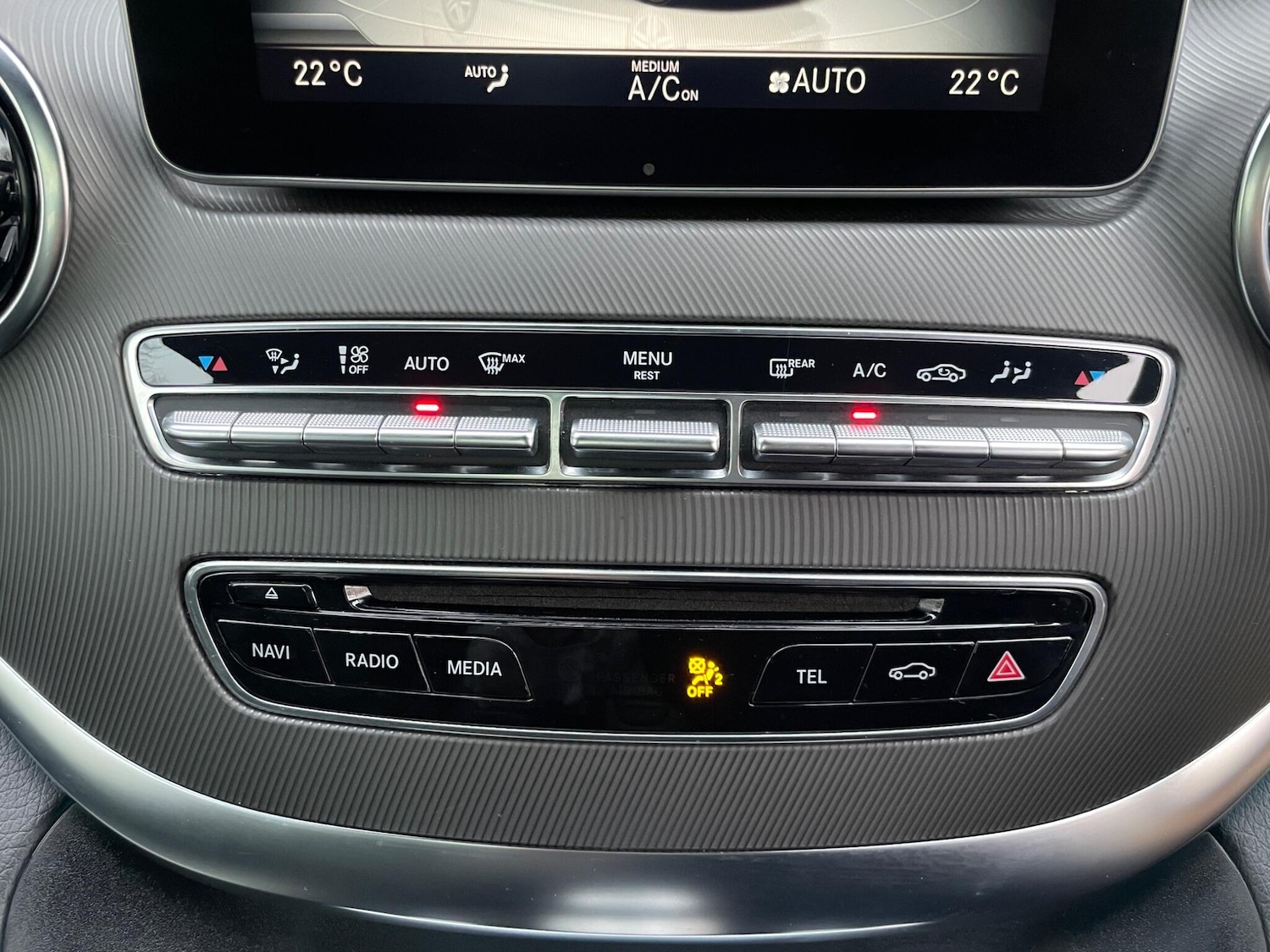 Used Mercedes-Benz V-Class 2018 for sale - 78224430: Photo 23