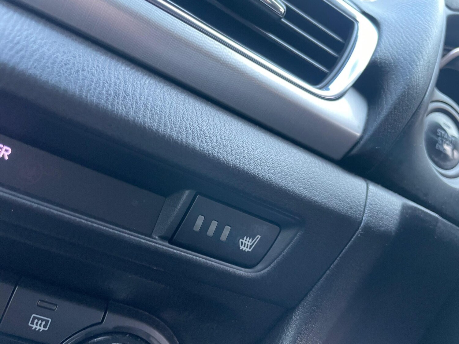 Used Mazda Mazda3 2014 for sale - 78224422: Photo 22