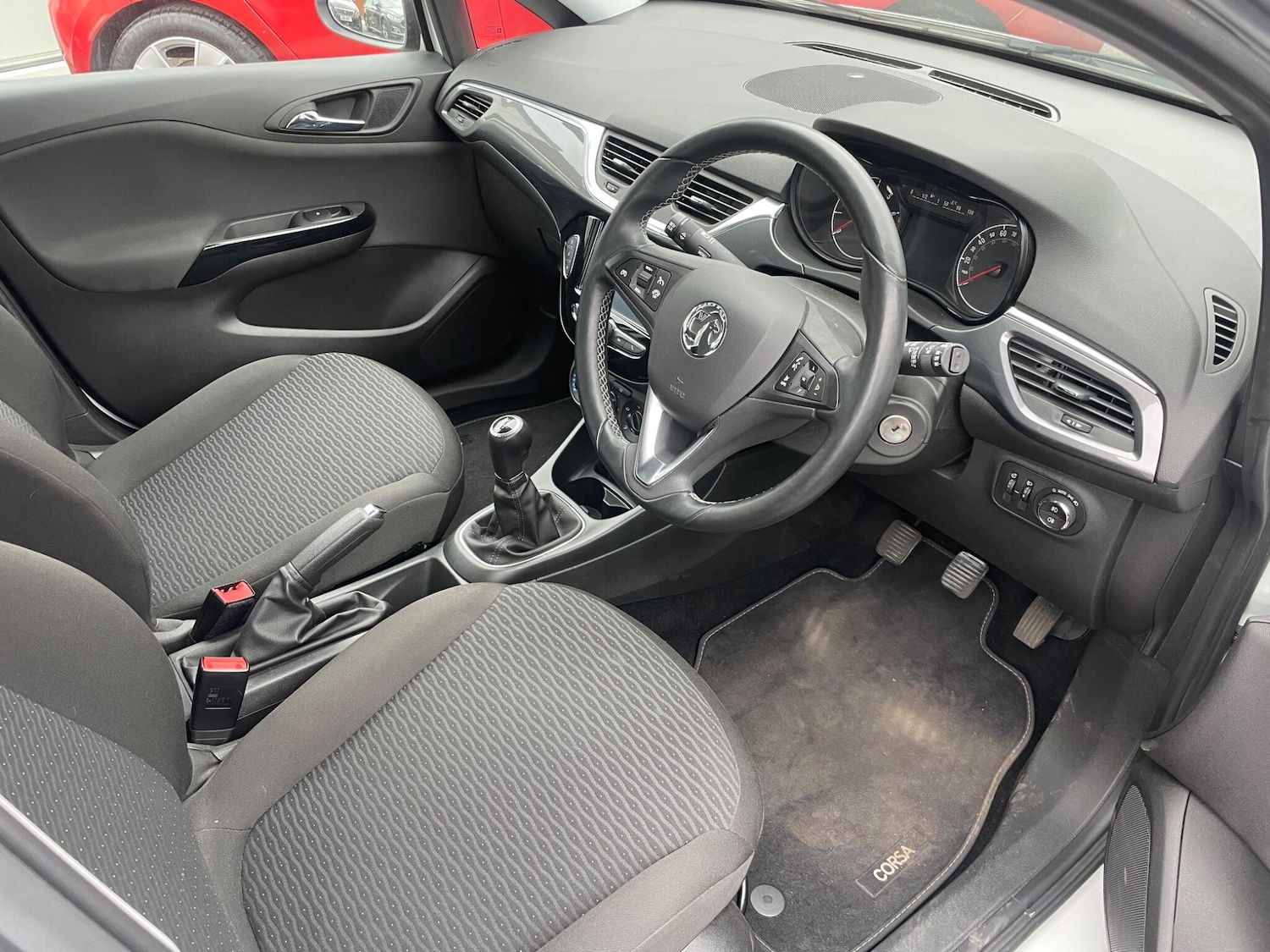 Used Vauxhall Corsa 2016 for sale - 78224436: Photo 2