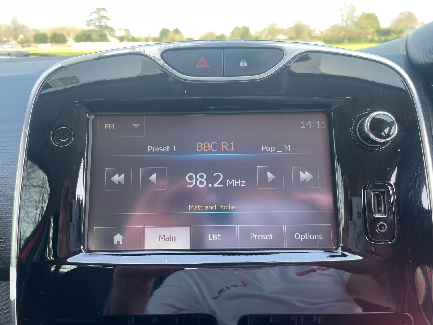 Used Renault Clio 2015 for sale - 78224415: Photo 21