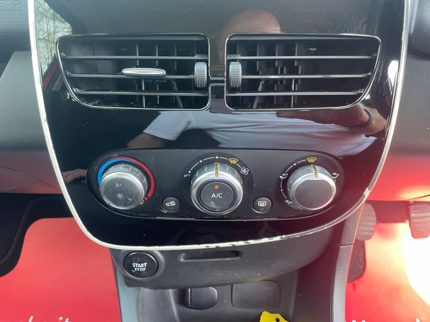 Used Renault Clio 2015 for sale - 78224415: Photo 22