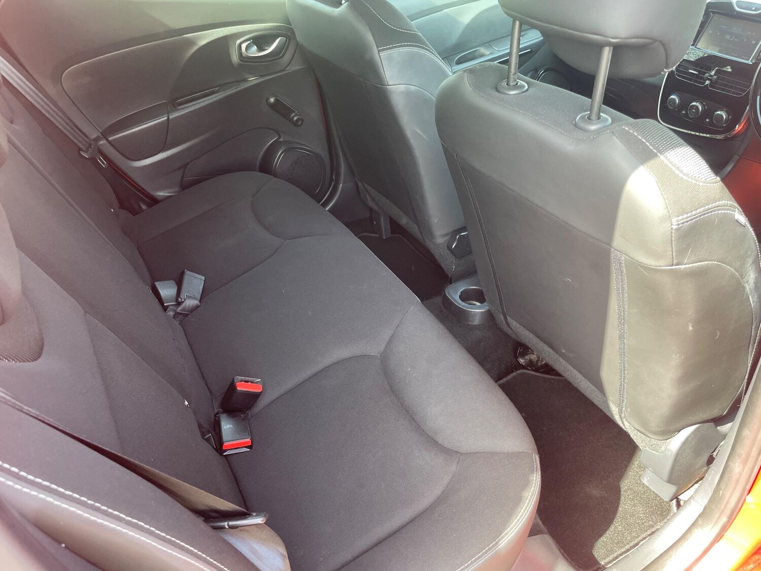 Used Renault Clio 2015 for sale - 78224415: Photo 9