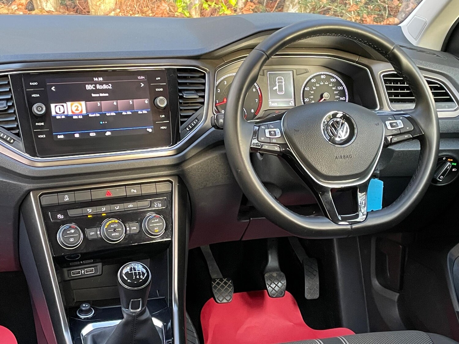 Used Volkswagen T-Roc 2018 for sale - 78224434: Photo 14