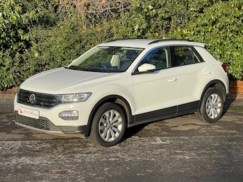 Used Volkswagen T-Roc 2018 for sale - 78224434: Photo
