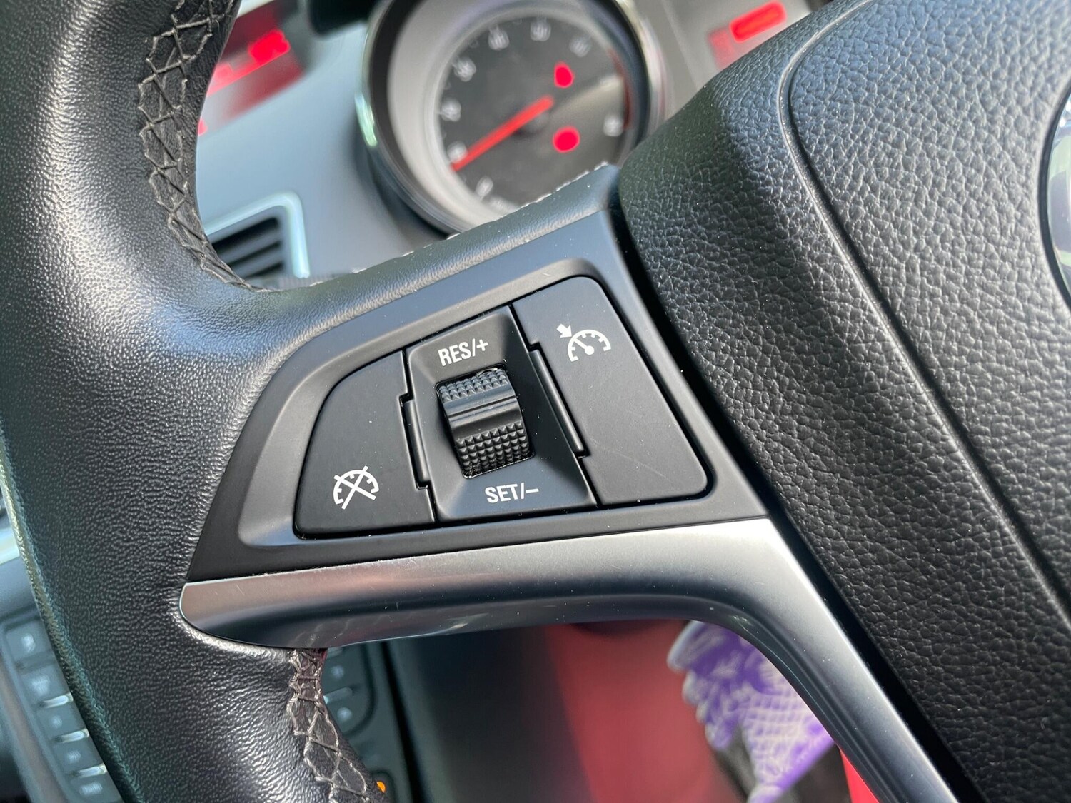 Used Vauxhall Meriva 2012 for sale - 78224432: Photo 23