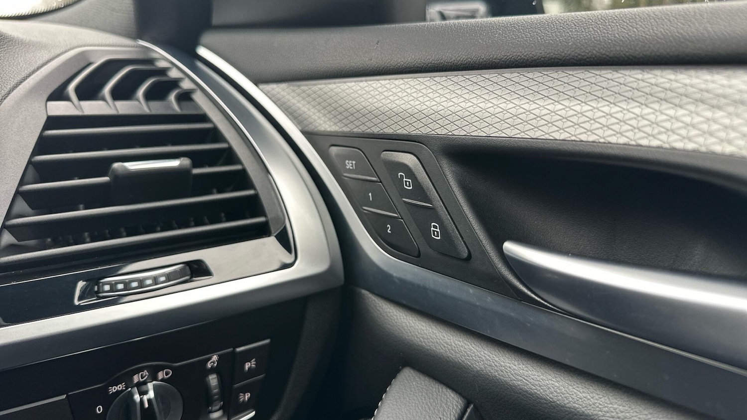 Used BMW X3 2020 for sale - 77799036: Photo 32