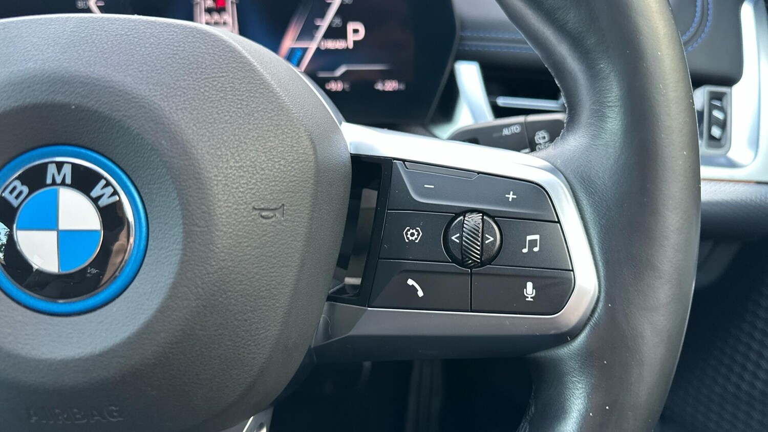 Used BMW iX1 2023 for sale - 77604669: Photo 18