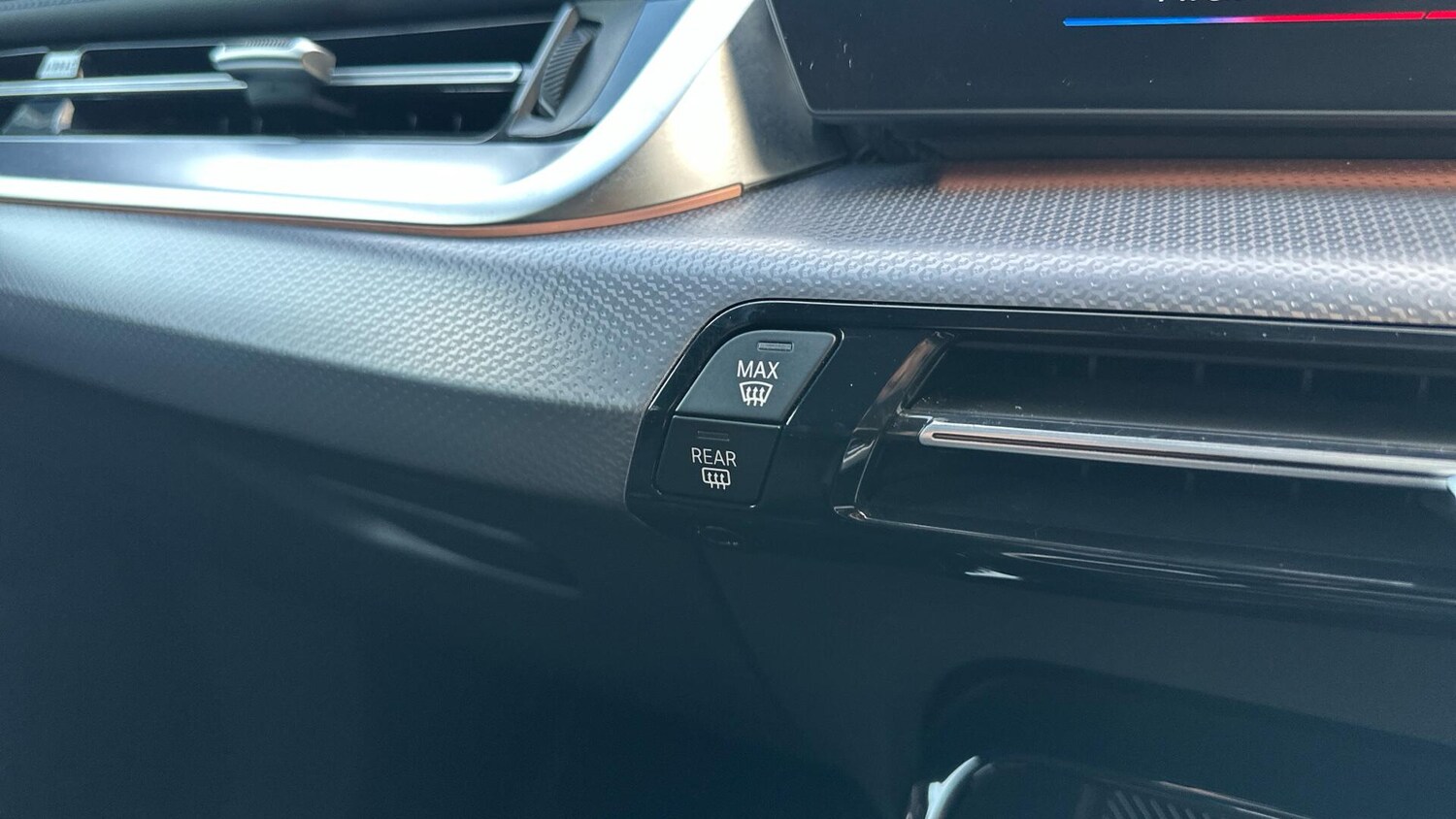 Used BMW iX1 2023 for sale - 77604669: Photo 41