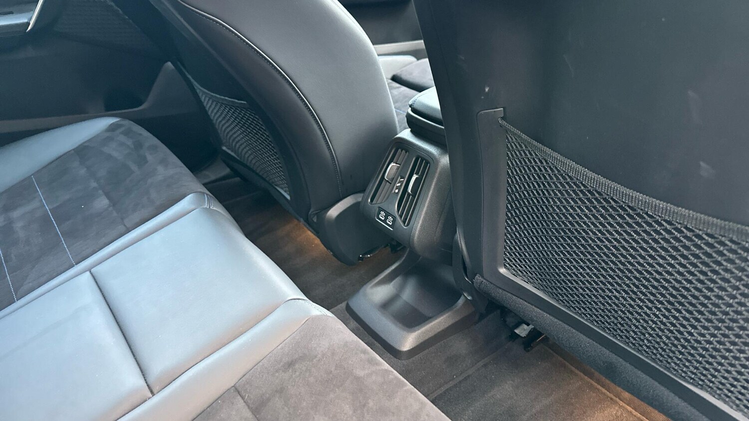 Used BMW iX1 2023 for sale - 77604669: Photo 43