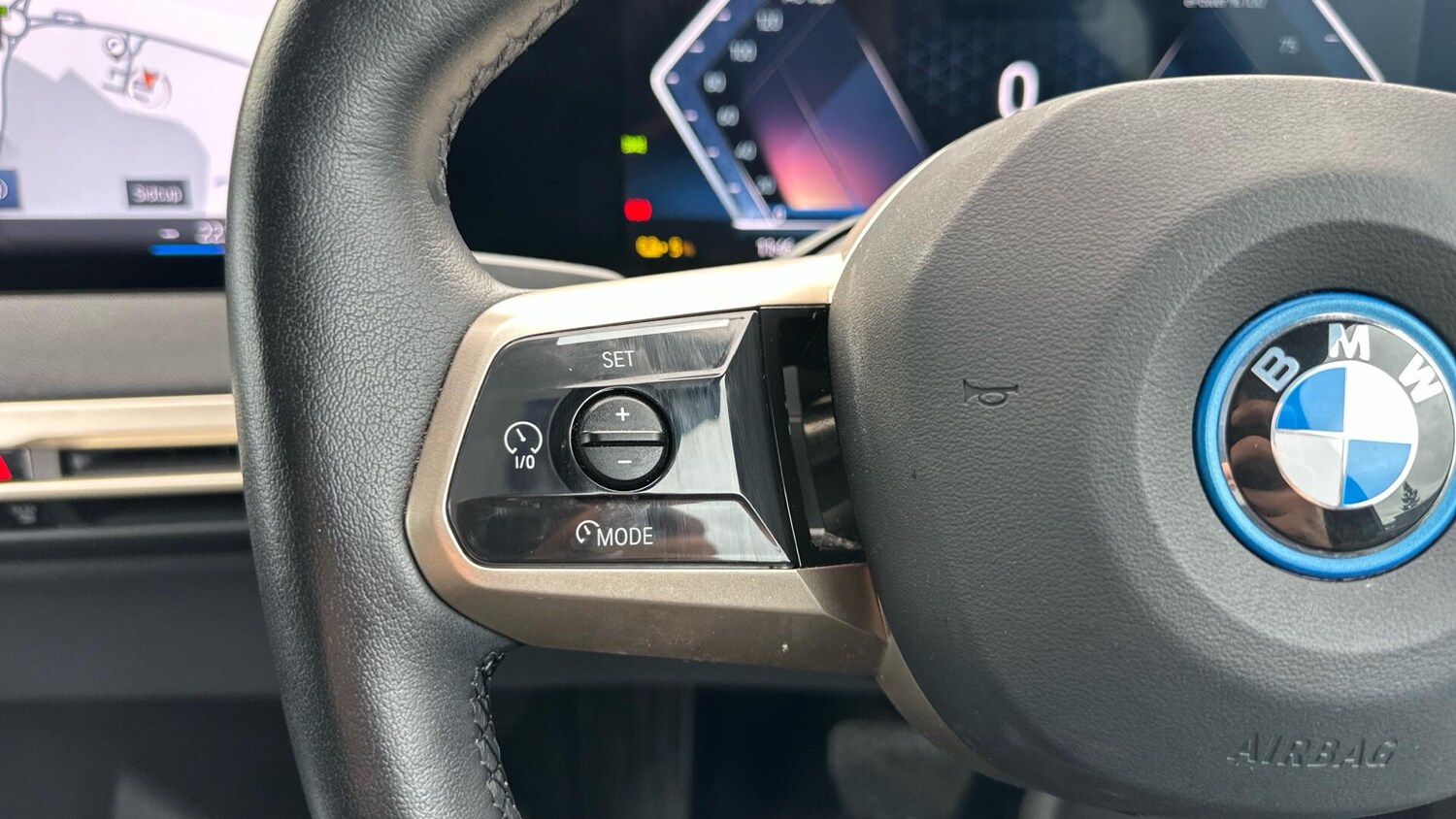 Used BMW iX 2023 for sale - 78033656: Photo 17