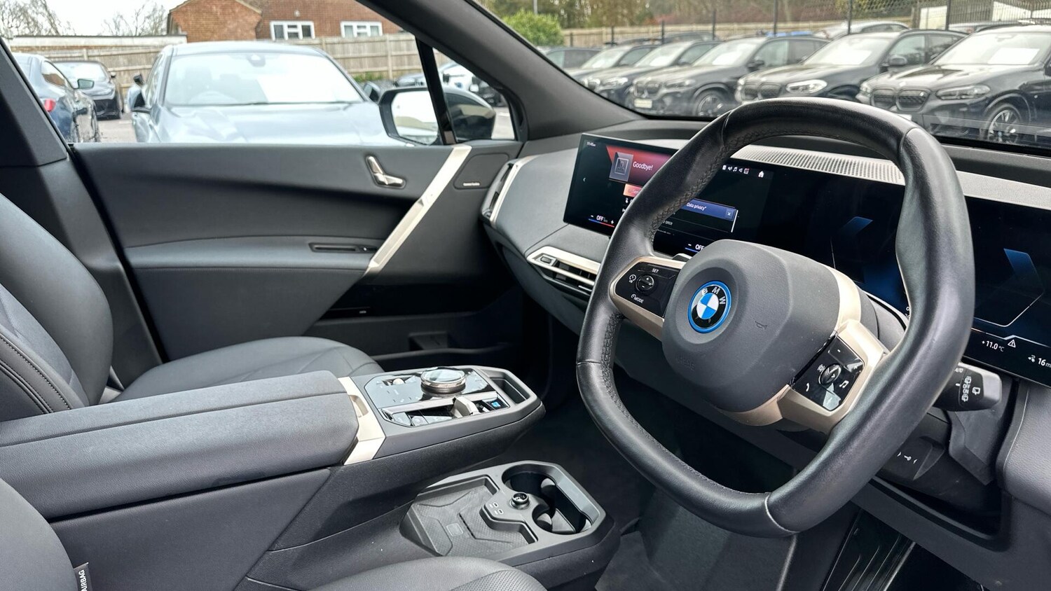 Used BMW iX 2023 for sale - 78033656: Photo 6