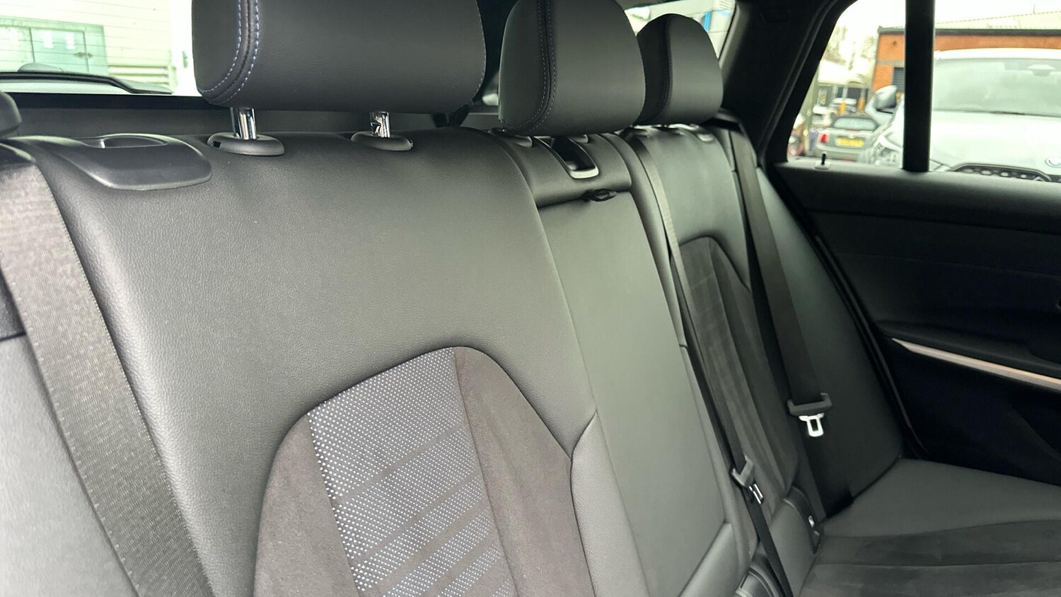 Used BMW 3 Series for sale - 78034136: Photo 37