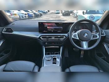 Used BMW 3 Series 2024 for sale - 77604677: Photo