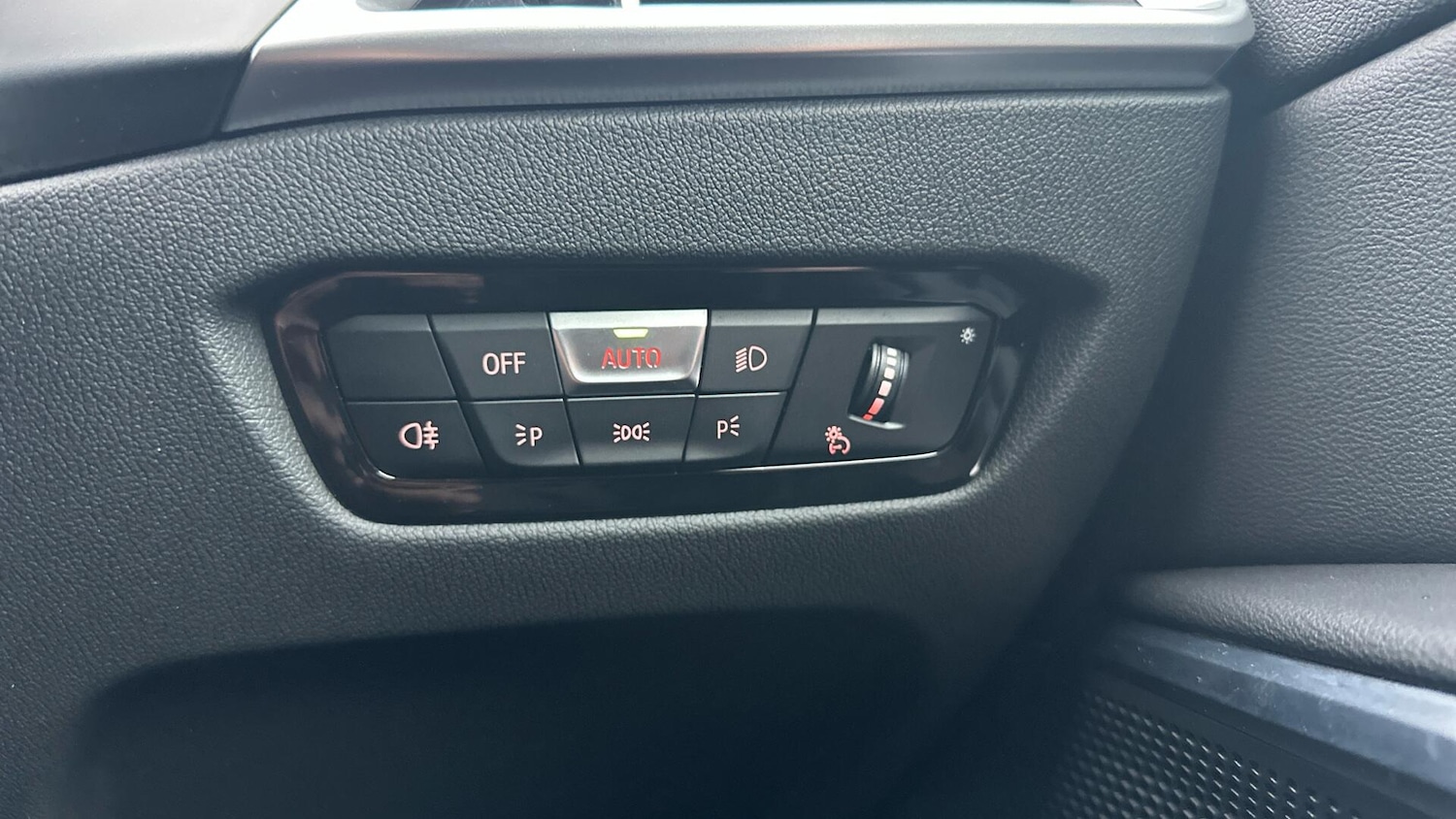 Used BMW 3 Series 2025 for sale - 77604681: Photo 21