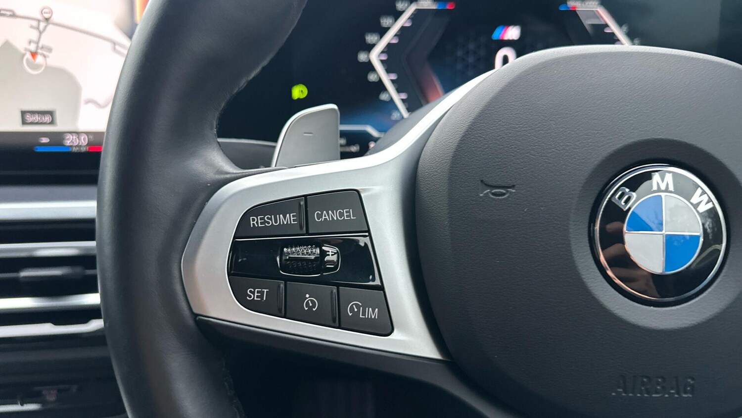 Used BMW 3 Series 2024 for sale - 77604616: Photo 17