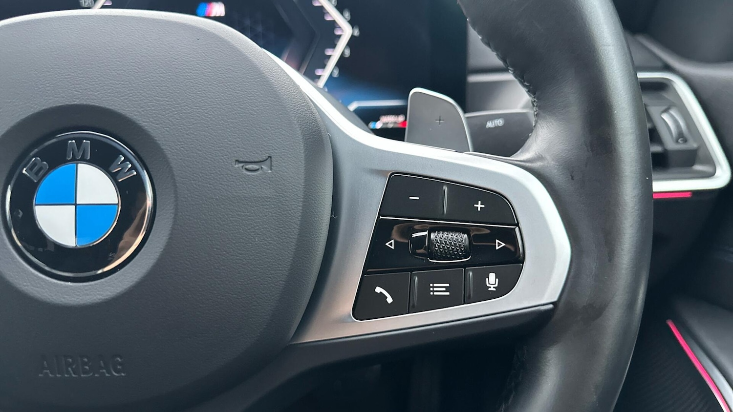 Used BMW 3 Series 2024 for sale - 77604616: Photo 18