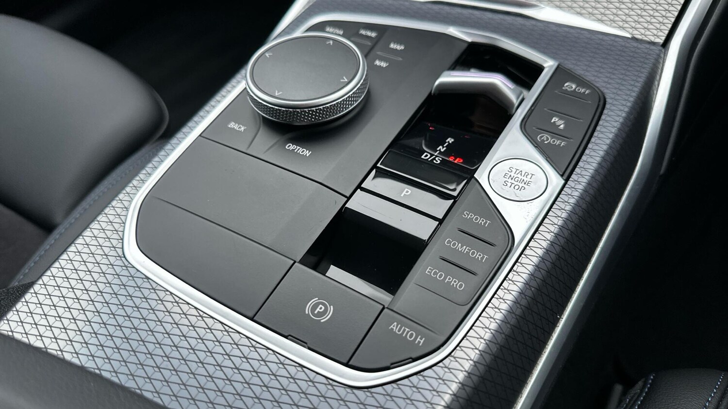 Used BMW 3 Series 2024 for sale - 77604616: Photo 19