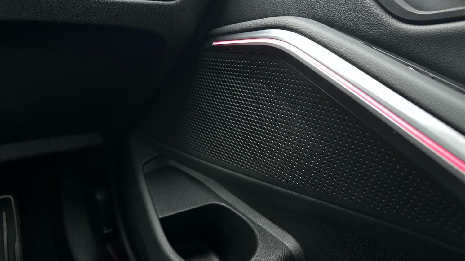 Used BMW 3 Series 2024 for sale - 77604616: Photo 20