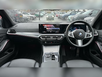 Used BMW 3 Series 2024 for sale - 77604616: Photo