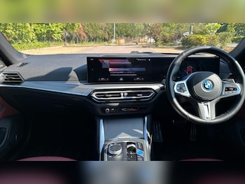 Used BMW i4 2023 for sale - 79247520: Photo