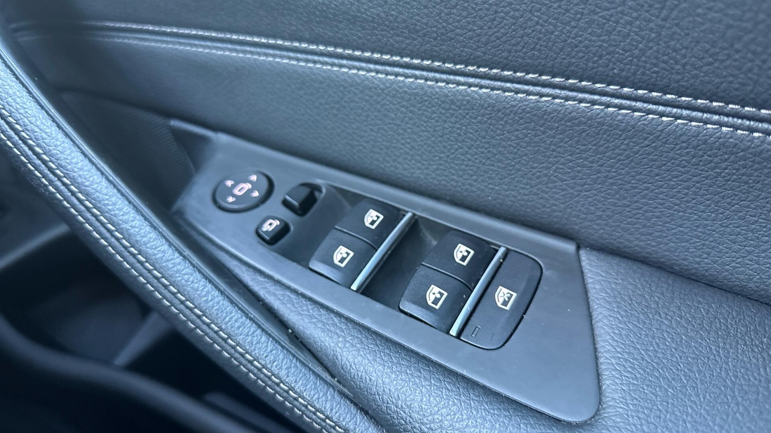 Used BMW 5 Series 2022 for sale - 77604554: Photo 28