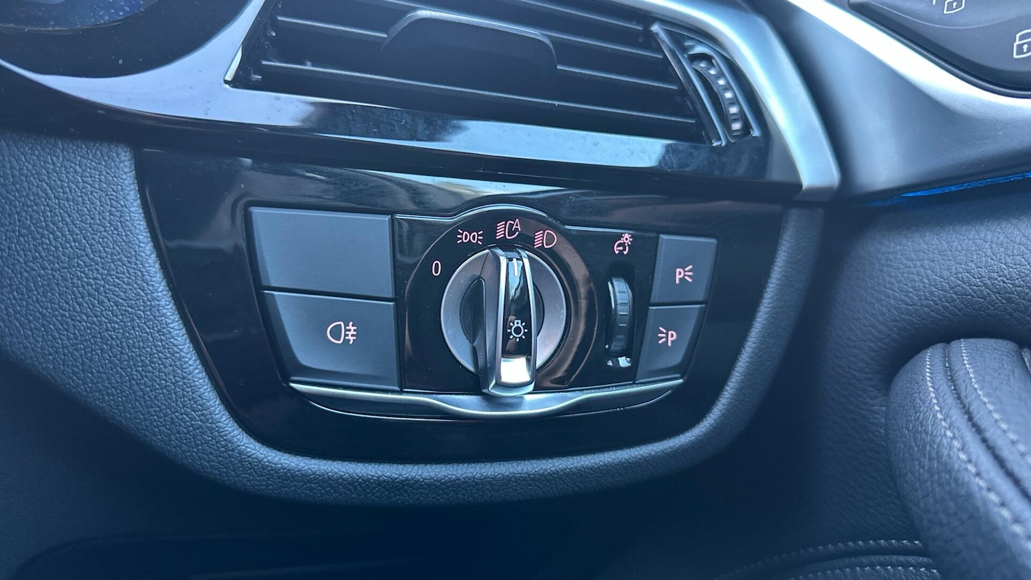 Used BMW 5 Series 2022 for sale - 77604554: Photo 30