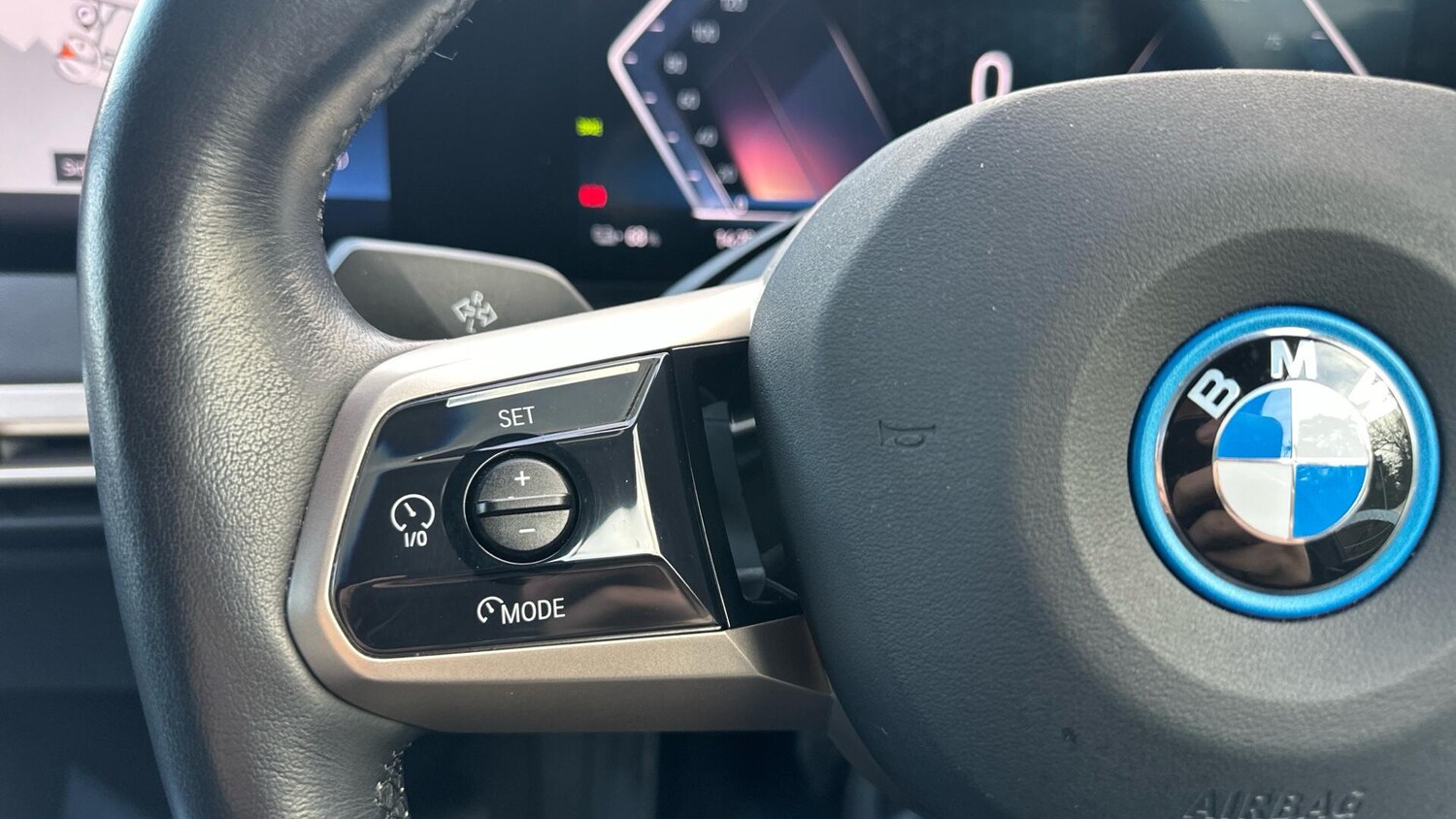 Used BMW iX 2022 for sale - 77604594: Photo 16