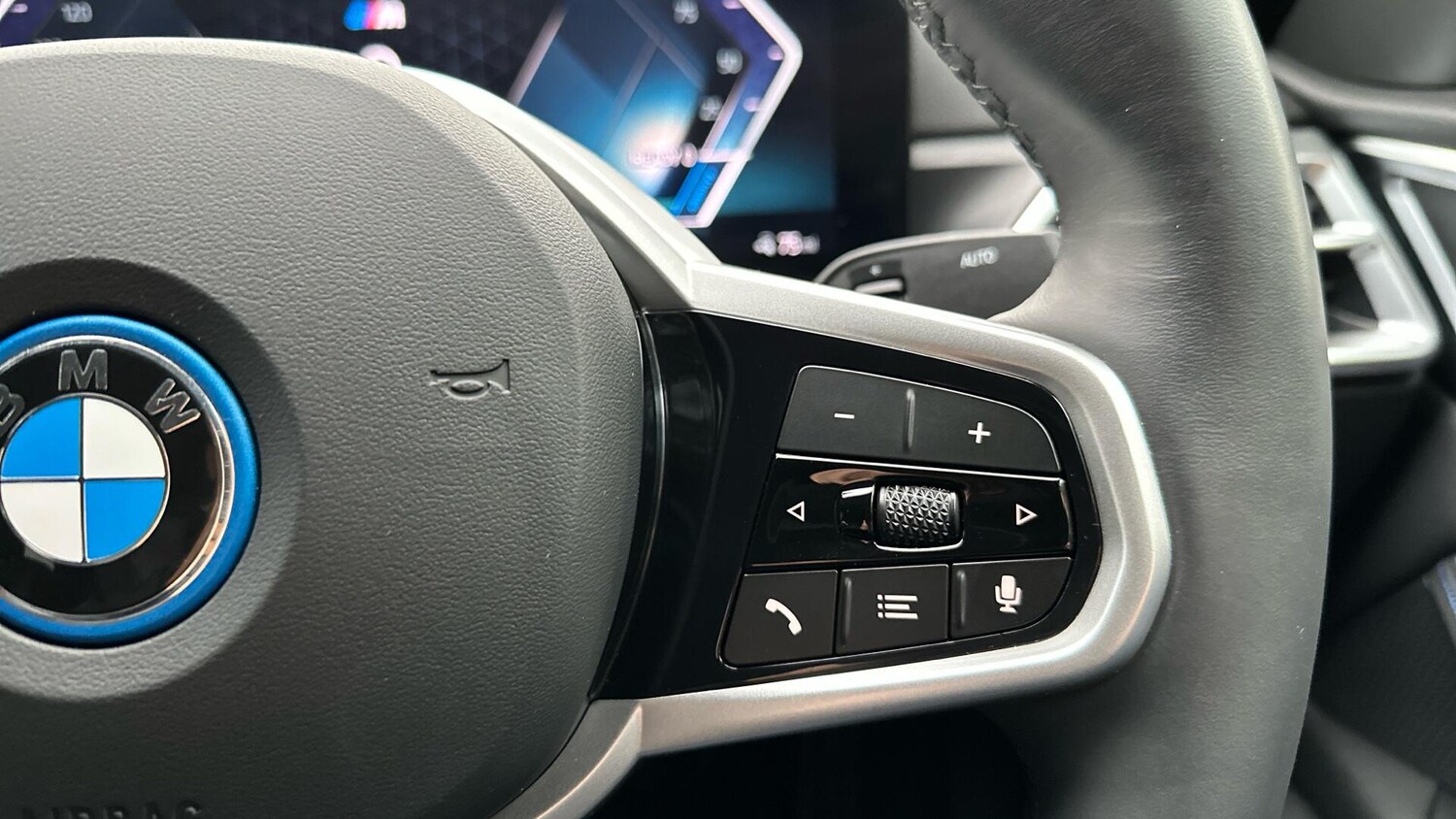 Used BMW i4 for sale - 77604656: Photo 16