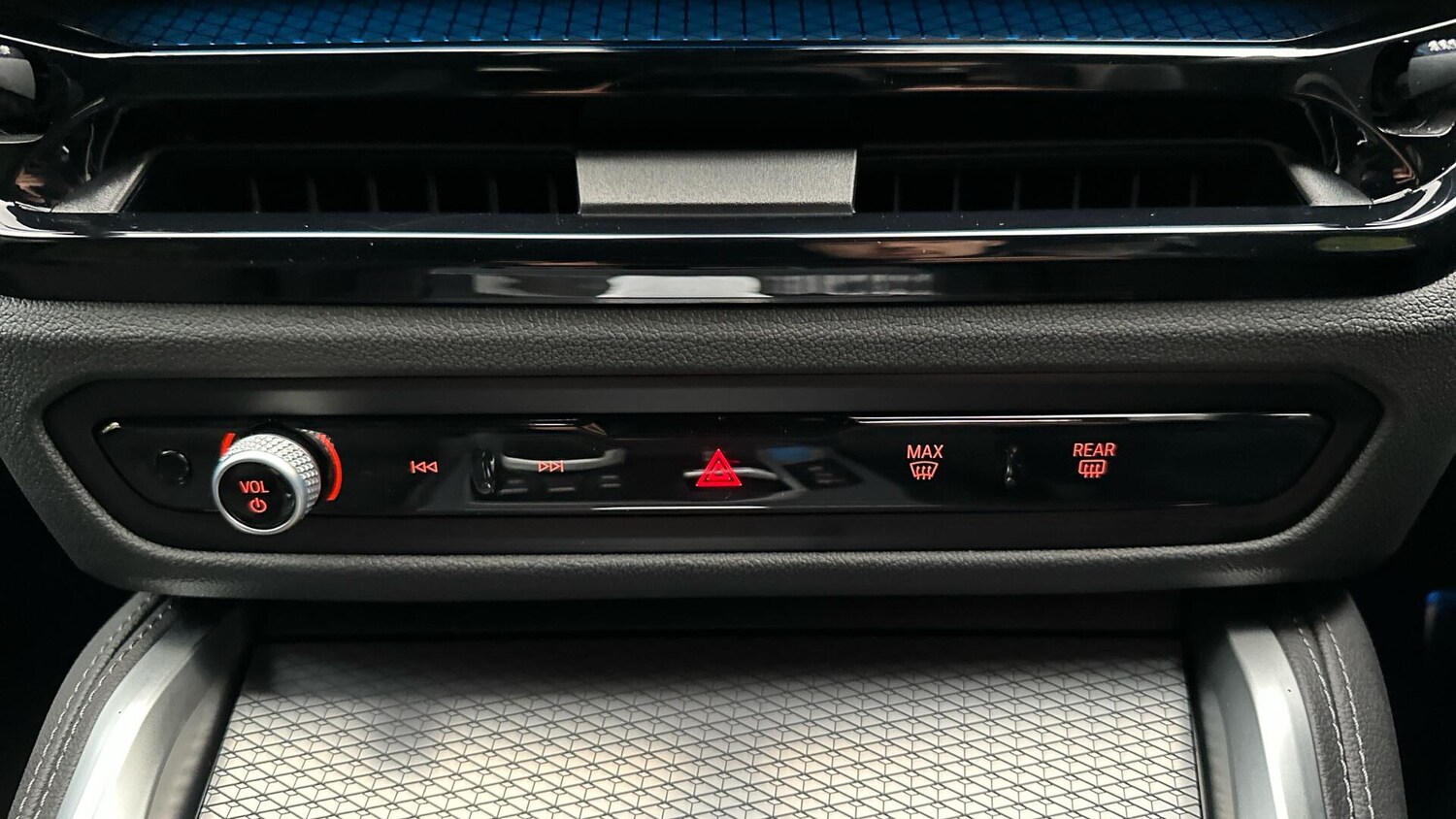 Used BMW i4 for sale - 77604656: Photo 26