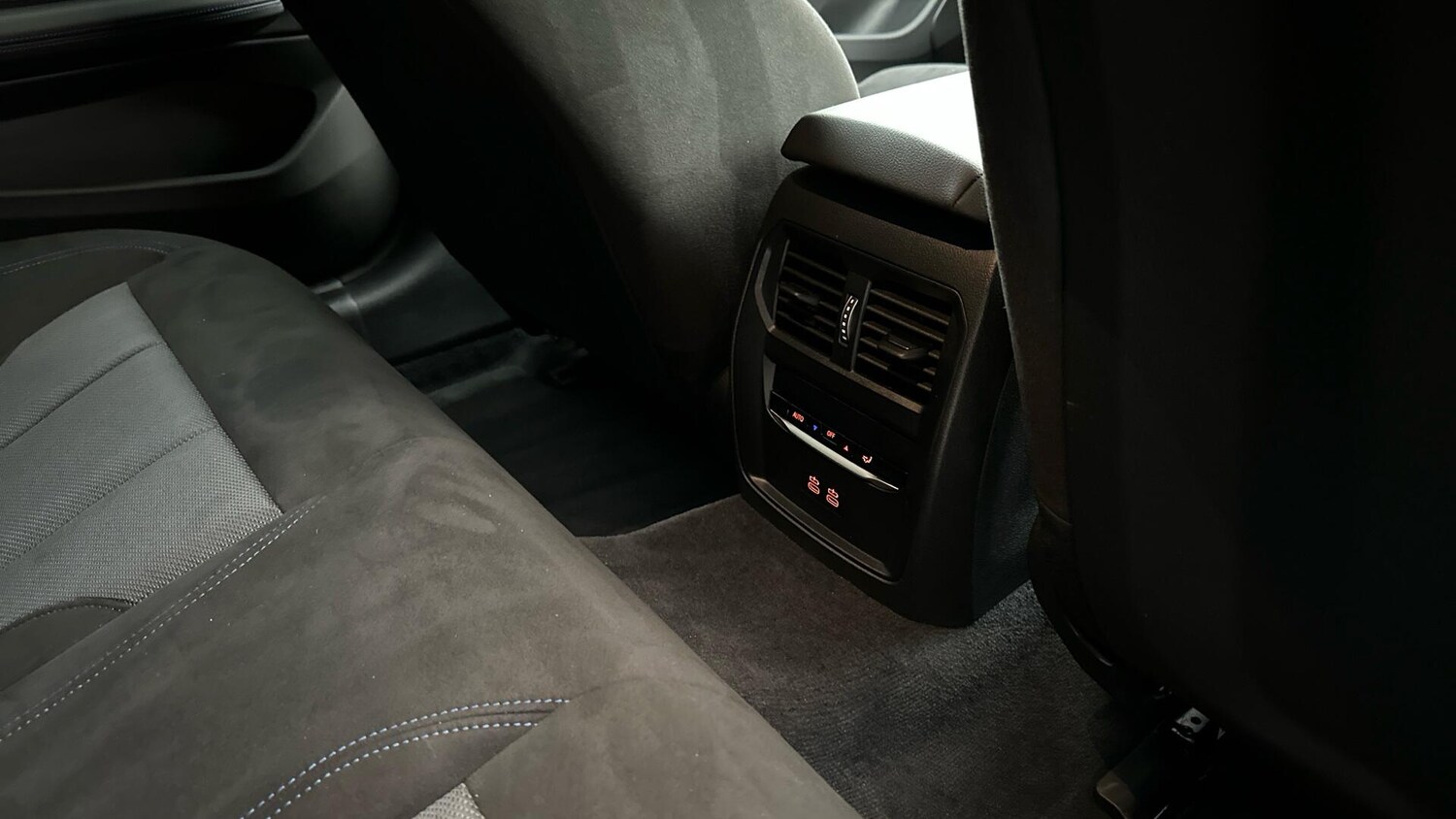 Used BMW i4 for sale - 77604656: Photo 35