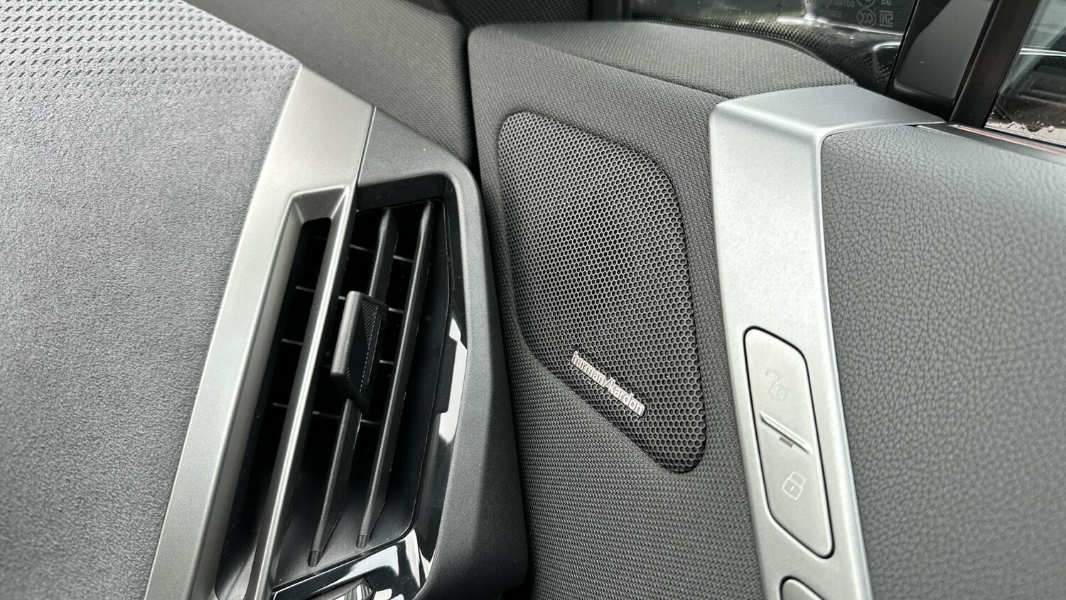 Used BMW iX for sale - 77909353: Photo 43