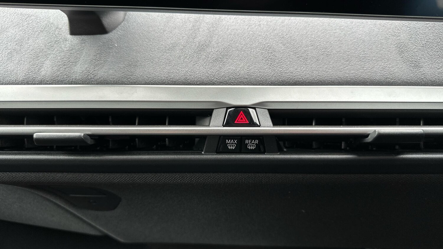 Used BMW iX for sale - 77909353: Photo 44