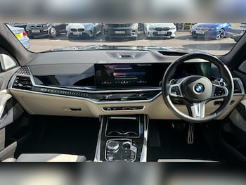 Used BMW X7 2025 for sale - 79361368: Photo