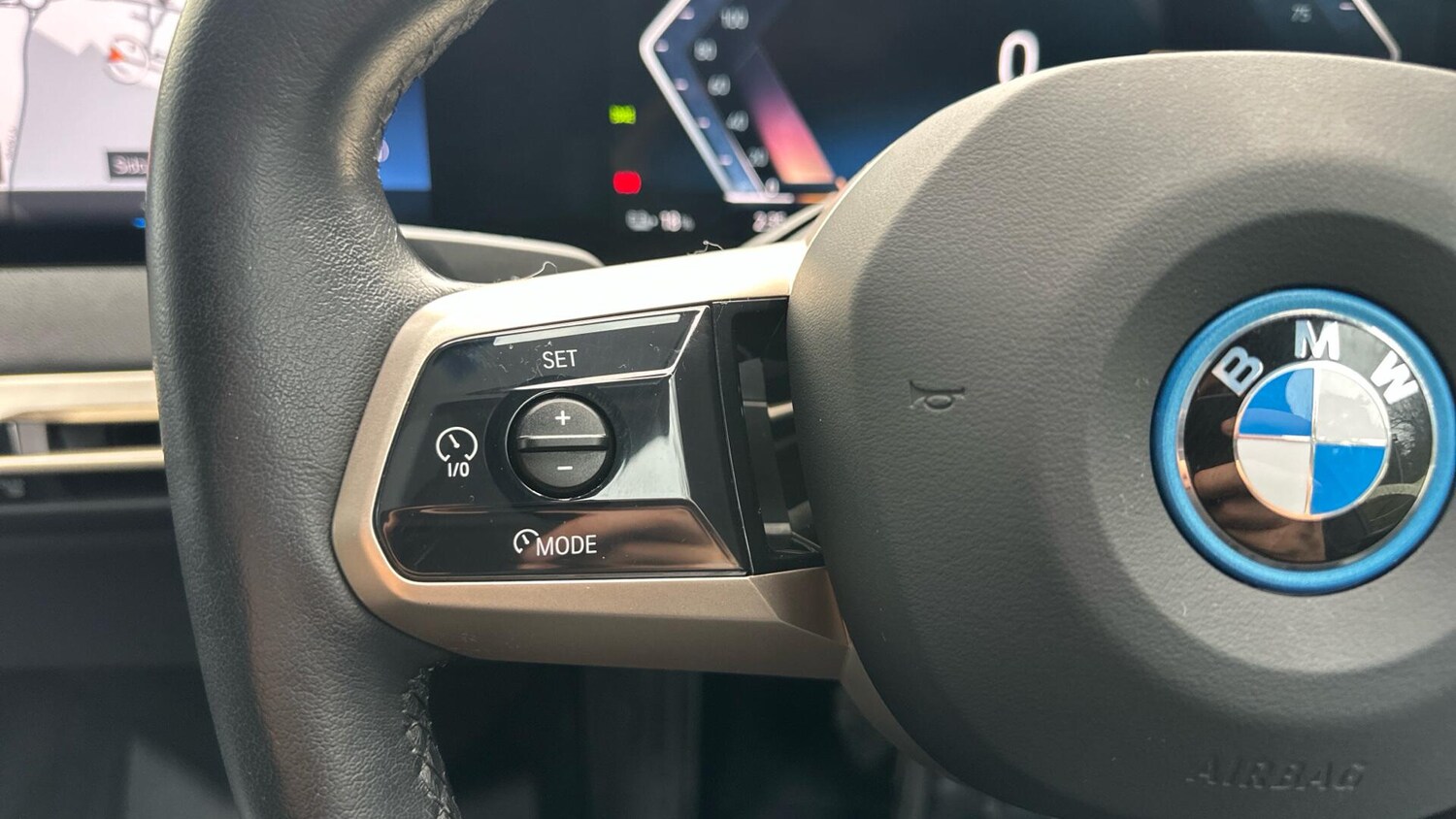 Used BMW iX 2022 for sale - 77604570: Photo 17