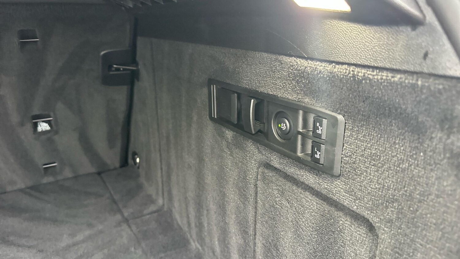 Used BMW iX 2022 for sale - 77604570: Photo 43