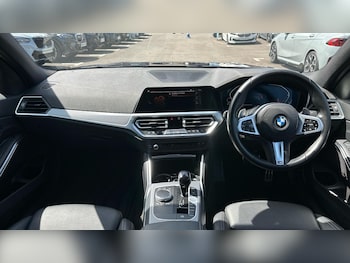 Used BMW 3 Series 2021 for sale - 78982549: Photo