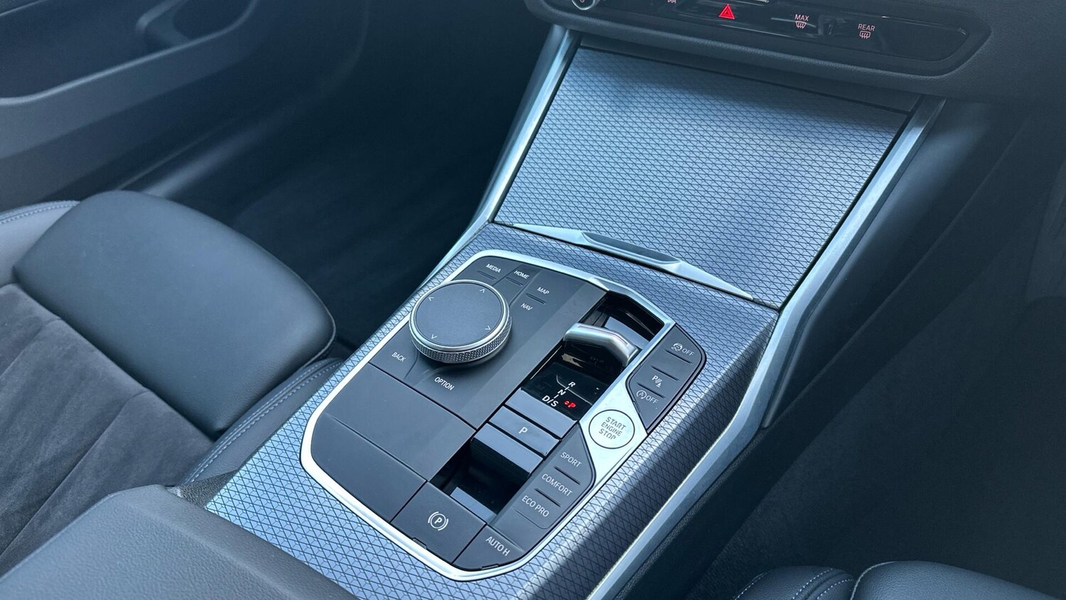 Used BMW 3 Series 2024 for sale - 77604667: Photo 10