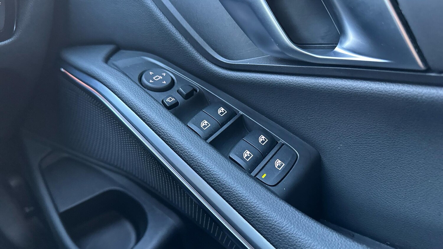 Used BMW 3 Series 2024 for sale - 77604667: Photo 29