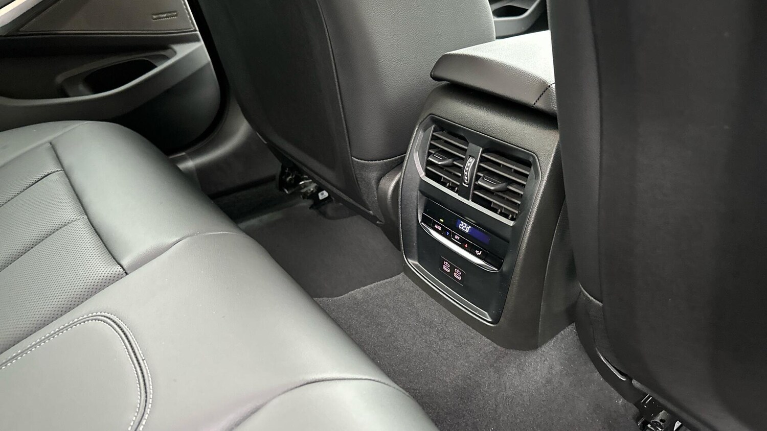 Used BMW 3 Series 2025 for sale - 77908411: Photo 36