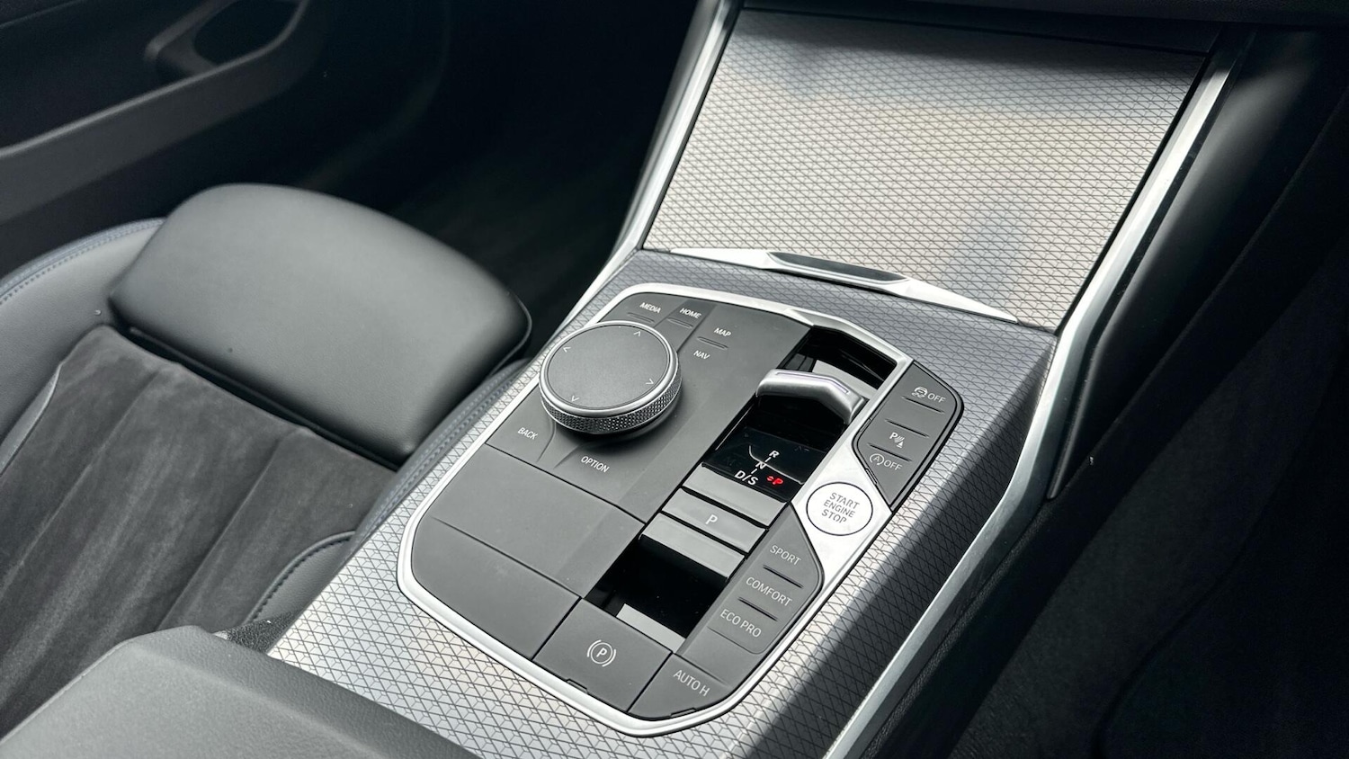 Used BMW 3 Series 2024 for sale - 77604679: Photo 10