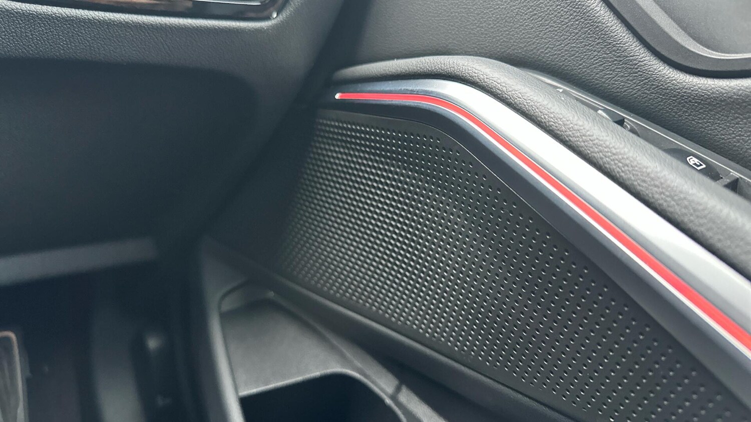 Used BMW 3 Series 2024 for sale - 77604679: Photo 20