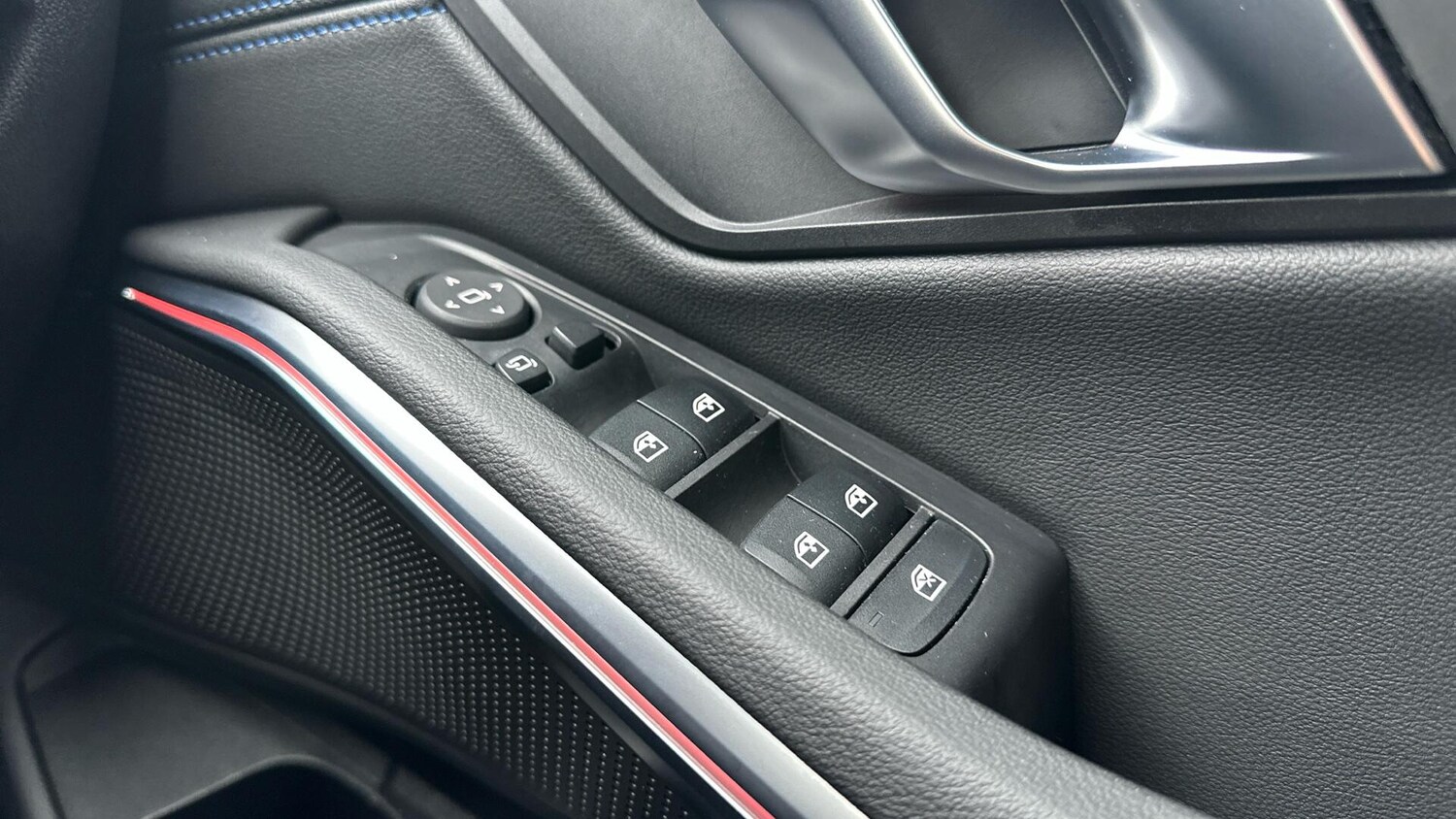 Used BMW 3 Series 2024 for sale - 77604679: Photo 30