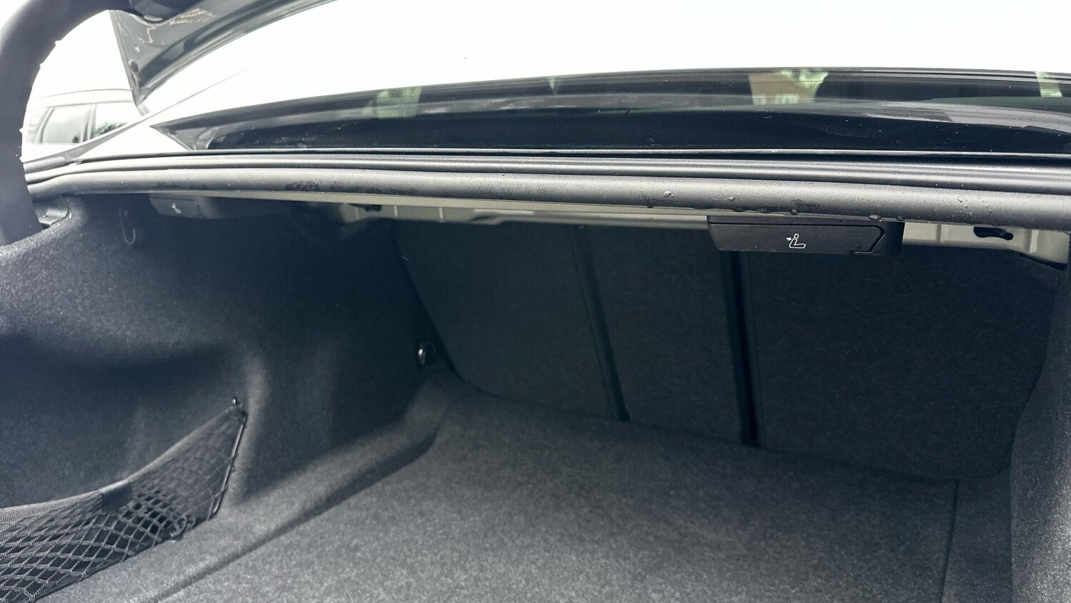 Used BMW 3 Series 2024 for sale - 77604679: Photo 37