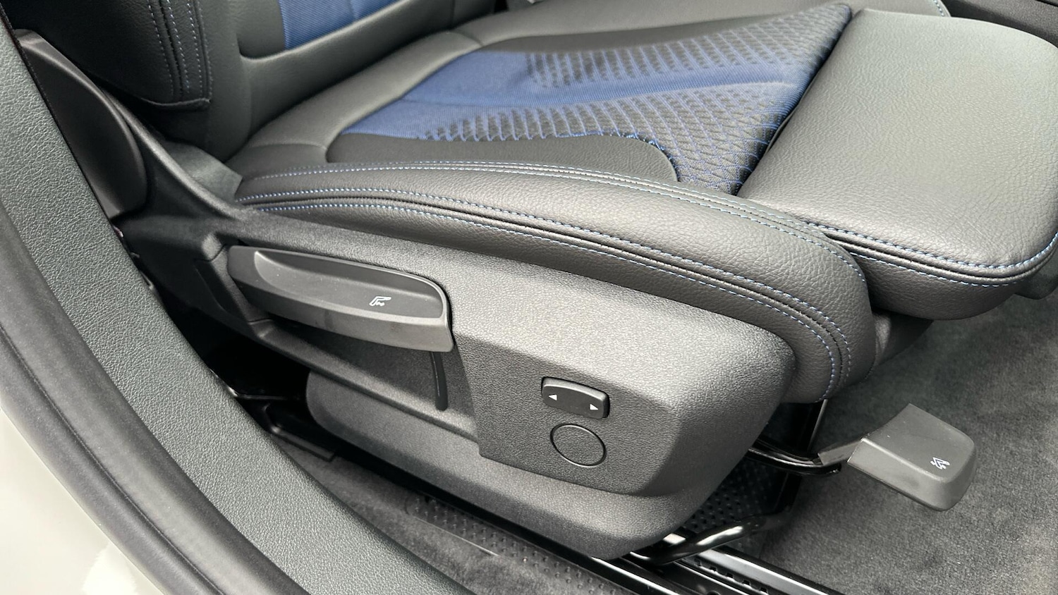 Used BMW 1 Series 2024 for sale - 77604659: Photo 17