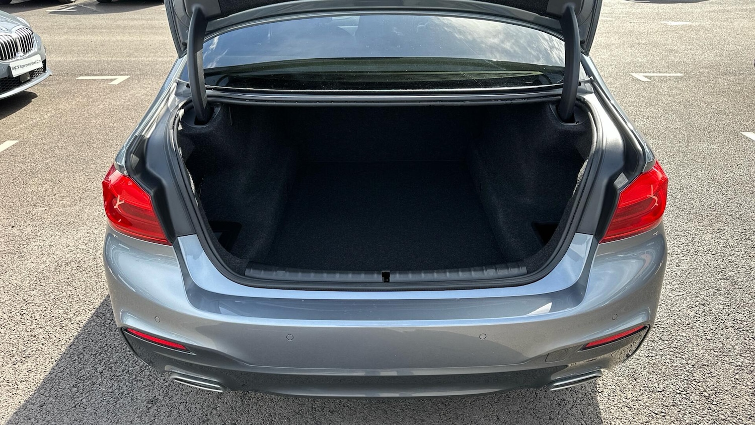 Used BMW 5 Series 2020 for sale - 78033651: Photo 13