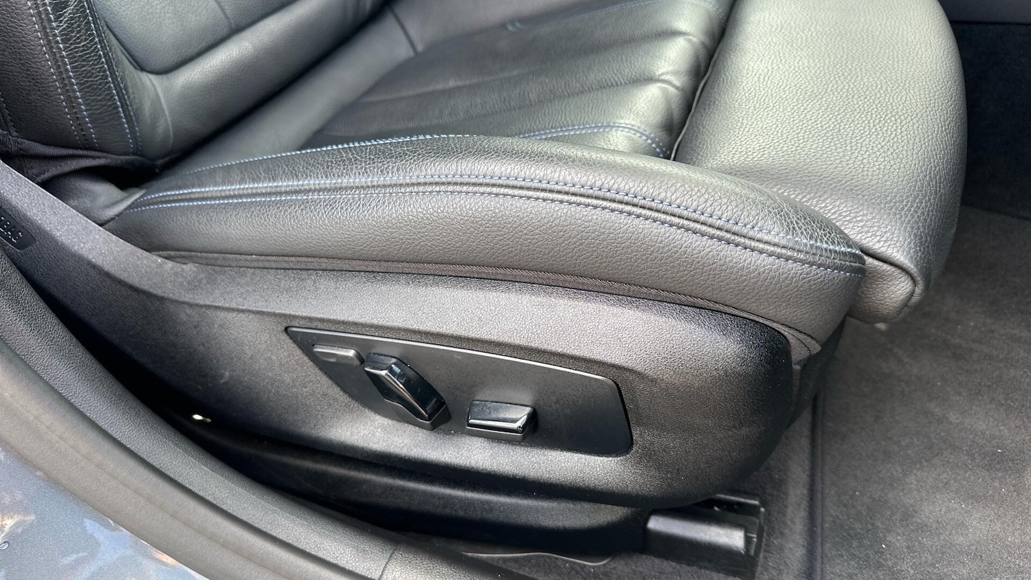 Used BMW 5 Series 2020 for sale - 78033651: Photo 33